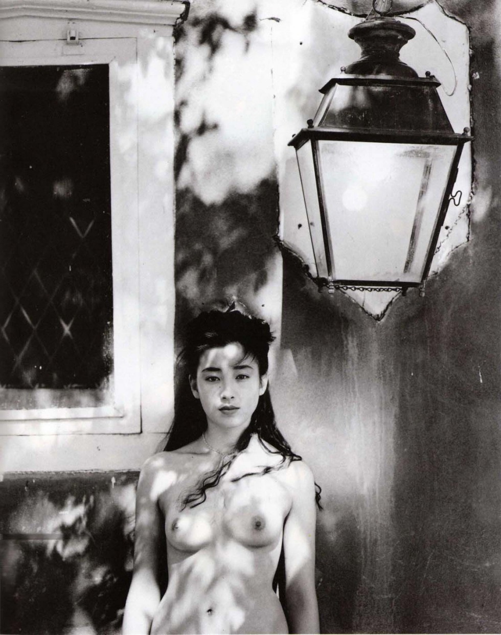 (Santa Fe) Rie Miyazawa Photo By Kishin Shinoyama_003.jpg