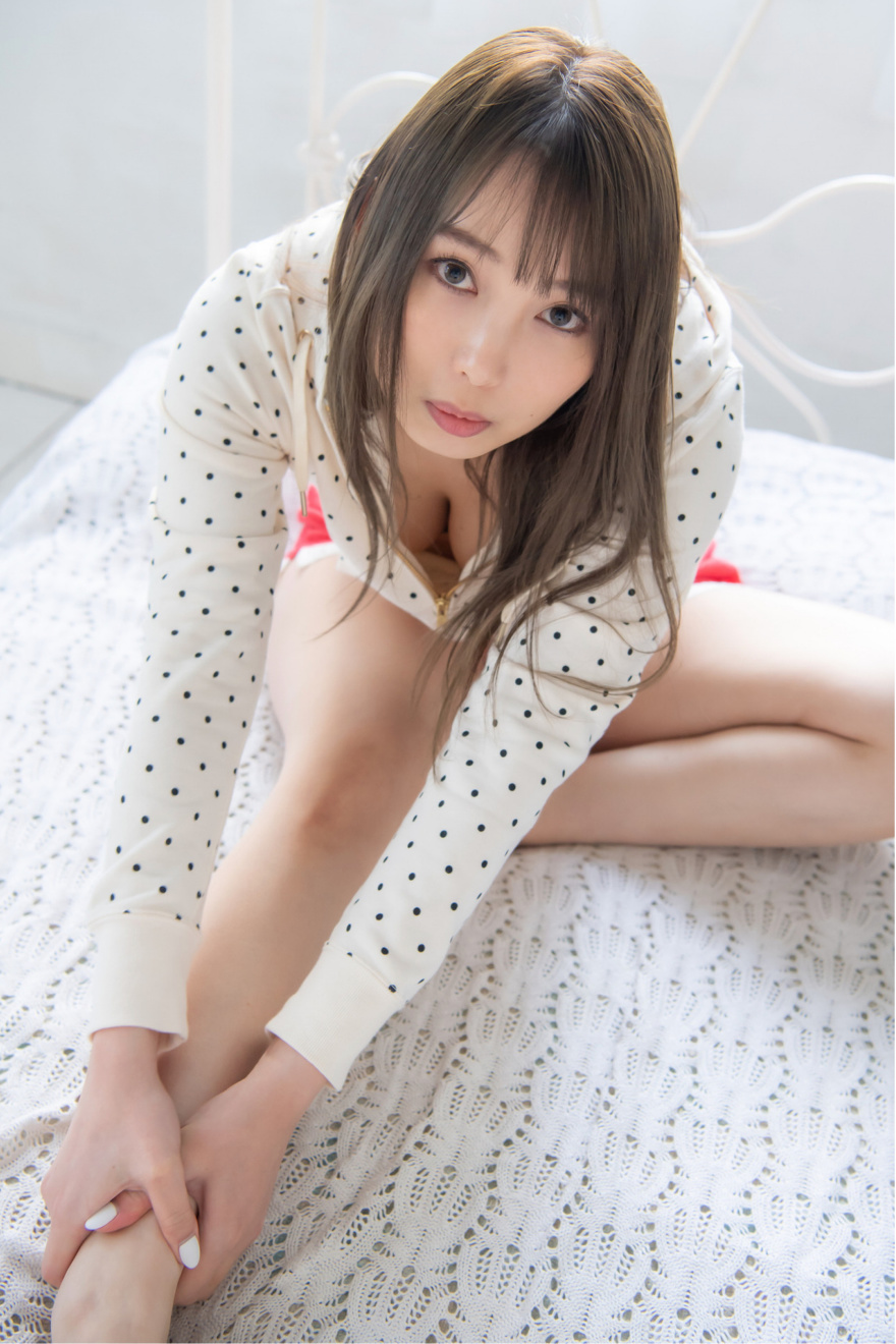 Nao Kiritani 2 (14).jpg